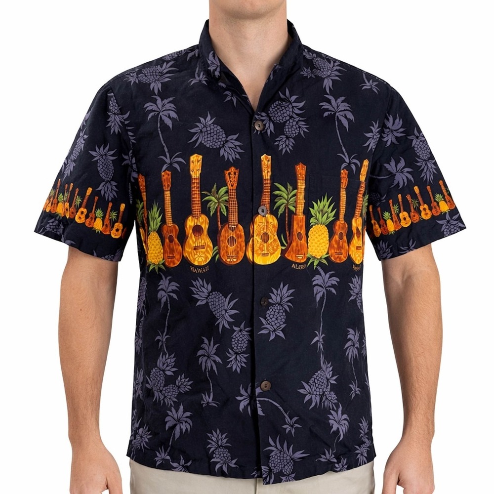 Royal‎ Hawaiian Creations Hawaiian Aloha Shirt Large Guitars Ukuleles Pineapples